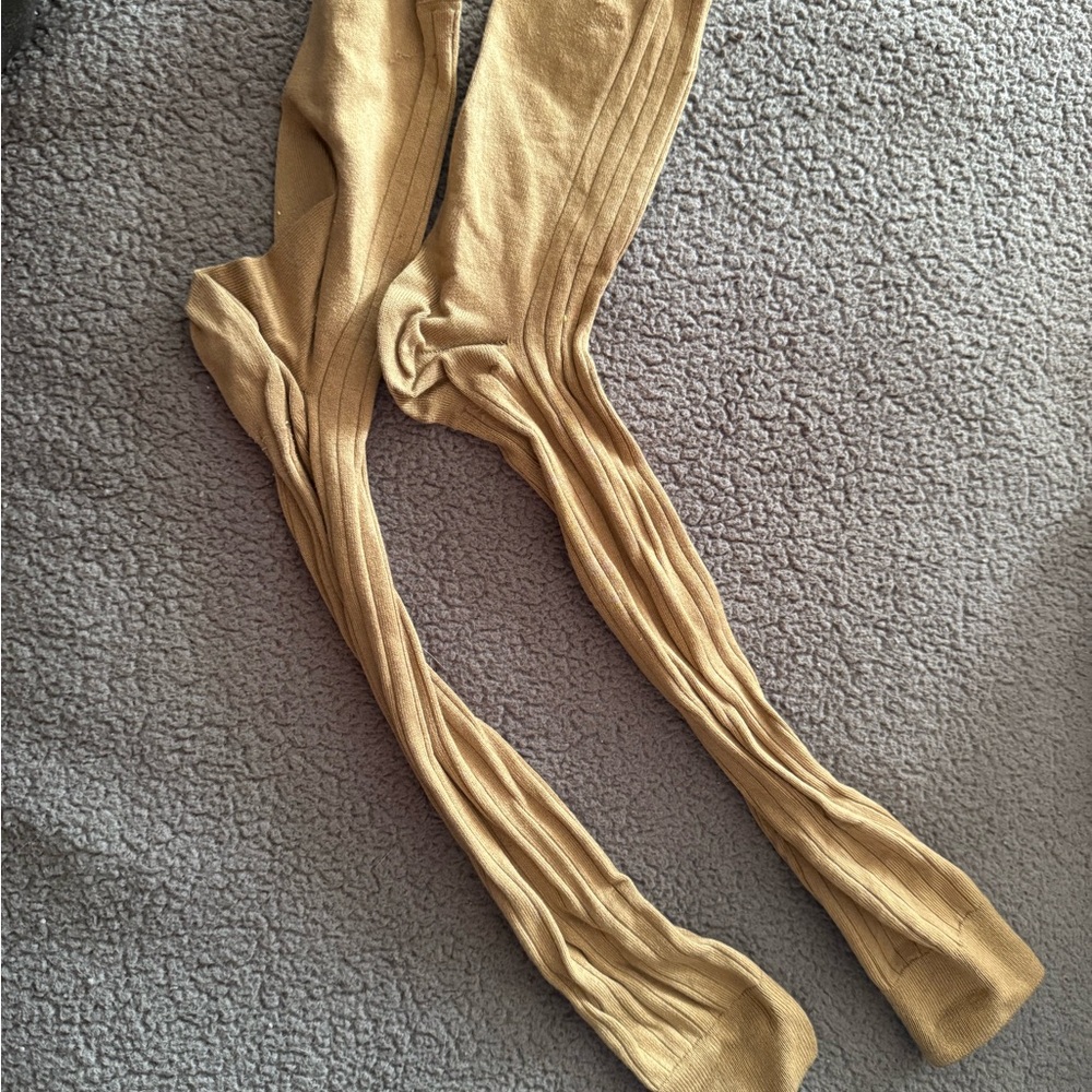 Gucci Tan Ribbed Knee-High Socks - Picture 4 of 5